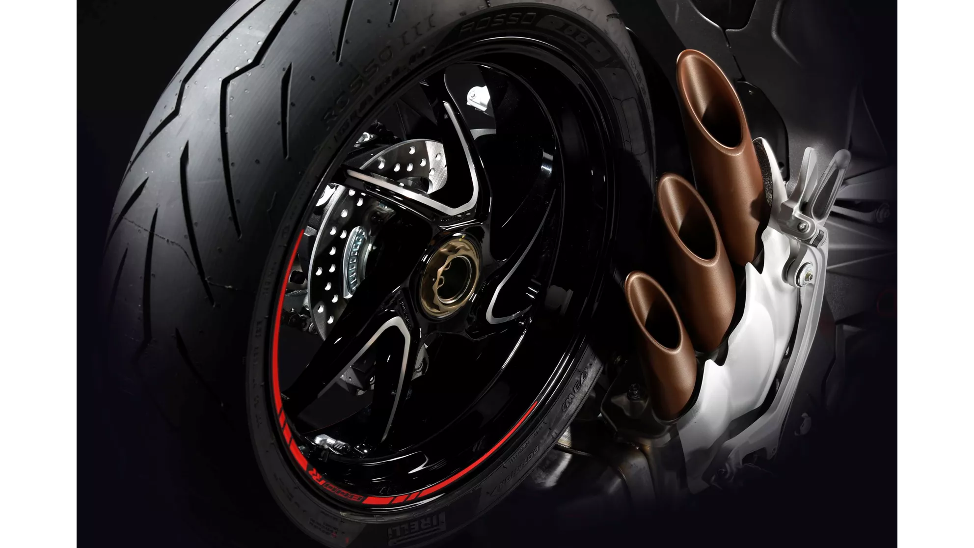 MV Agusta Brutale 800 RR - Image 10 MV Agusta Brutale 800 RR - Image 10